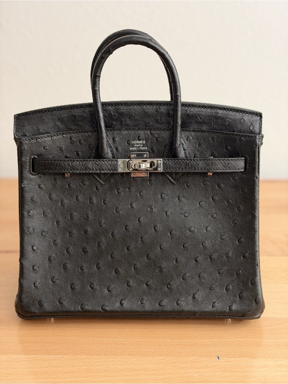 H Birkin Black genuine Ostrich Leather Top-Handle Bag 25 cm mini PHW